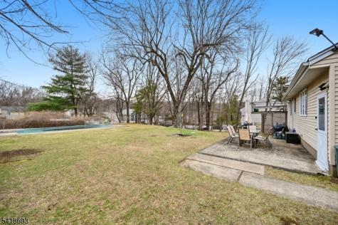 15 Colgate Road Oakland NJ 07436