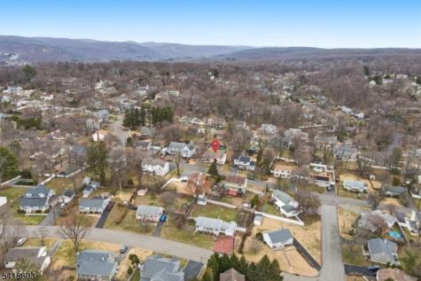 15 Colgate Road Oakland NJ 07436
