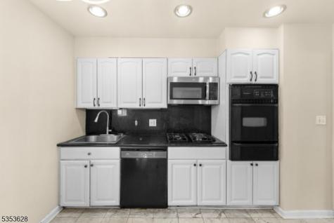 911 Plainfield Avenue Plainfield NJ 07060