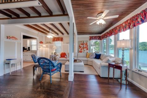 330 Lakeside Avenue Hopatcong NJ 07821