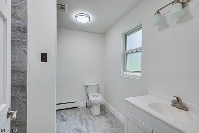 120 Coddington Avenue Franklin NJ 08873