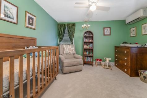64 Brunswick Avenue Bloomsbury NJ 08804