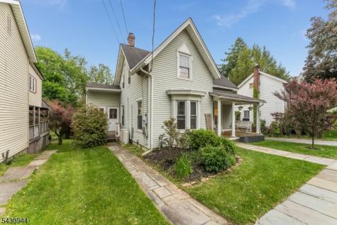 64 Brunswick Avenue Bloomsbury NJ 08804