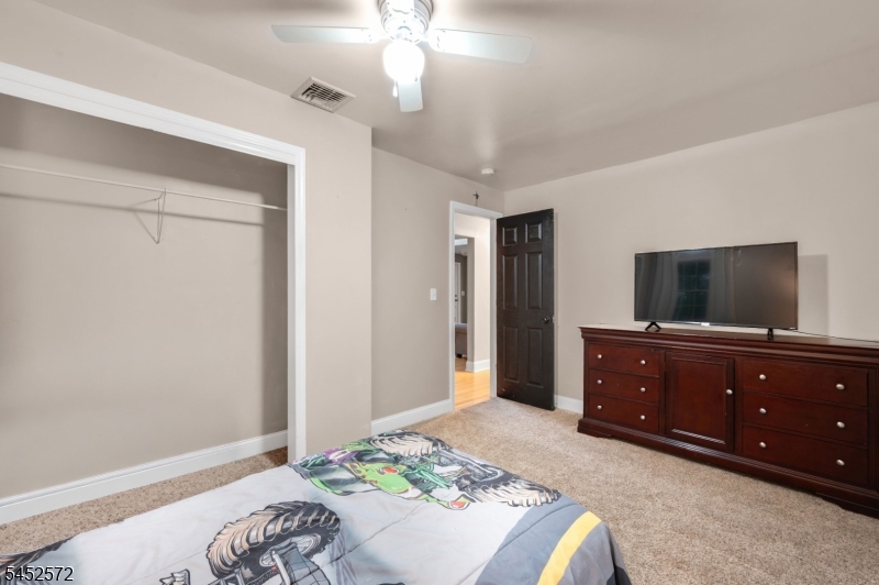 5 Millbrook Road Raritan NJ 08822