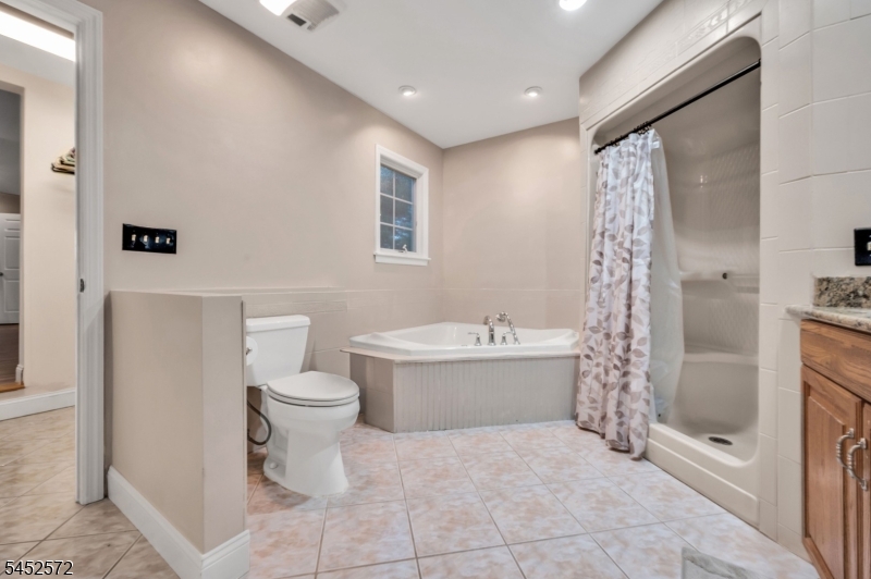 5 Millbrook Road Raritan NJ 08822