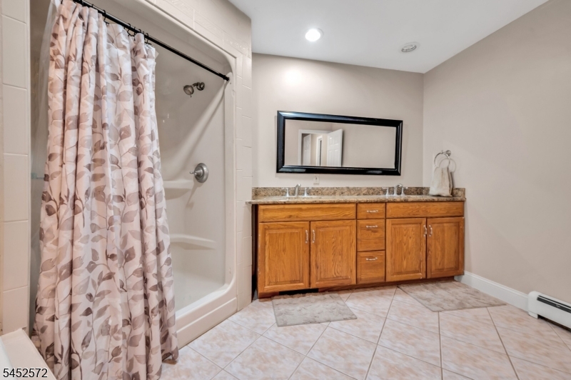 5 Millbrook Road Raritan NJ 08822
