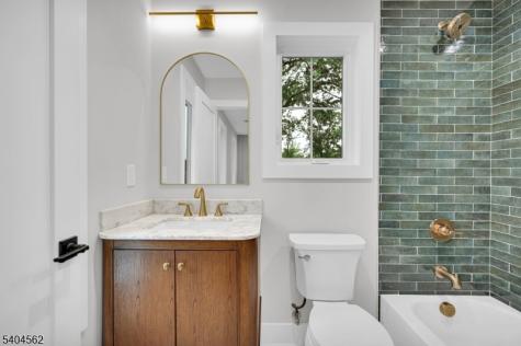 176 Harrow Road Westfield NJ 07090