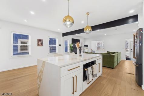 148 Freeman Avenue East Orange NJ 07018