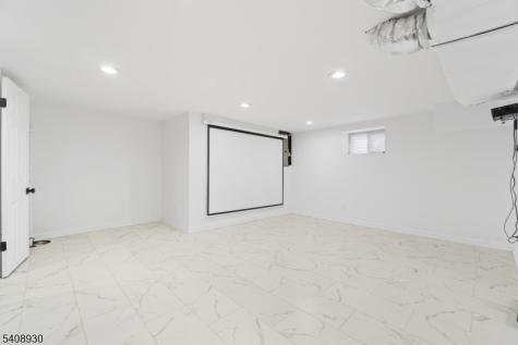 148 Freeman Avenue East Orange NJ 07018