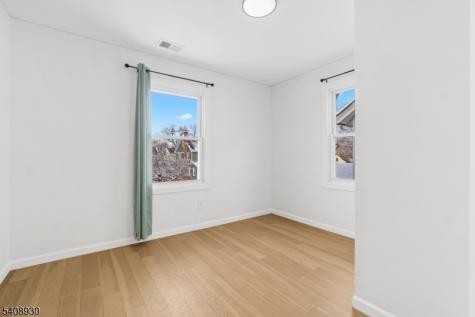 148 Freeman Avenue East Orange NJ 07018