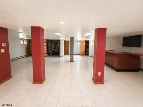 38 Alexander Avenue Nutley NJ 07110