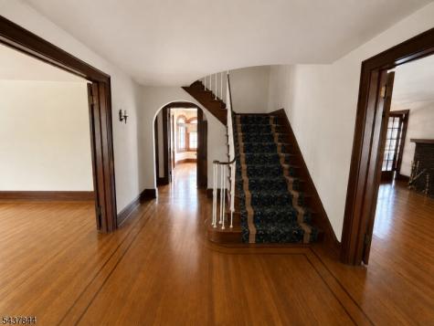 38 Alexander Avenue Nutley NJ 07110