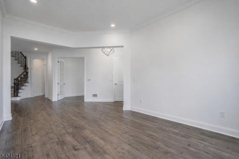 22 Samjan Circle Robbinsville NJ 08520