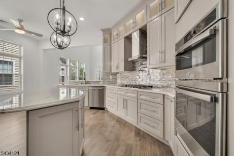 22 Samjan Circle Robbinsville NJ 08520