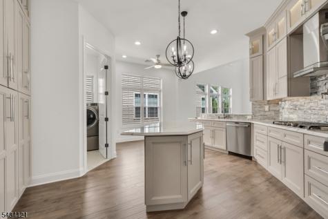 22 Samjan Circle Robbinsville NJ 08520