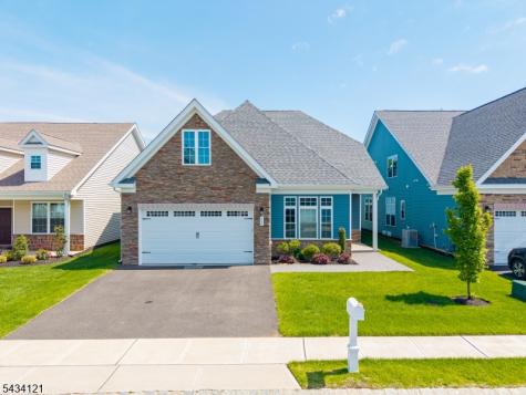 22 Samjan Circle Robbinsville NJ 08520