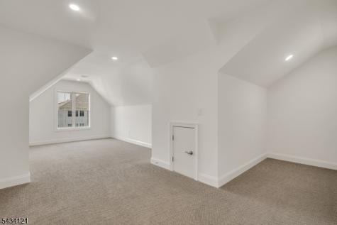 22 Samjan Circle Robbinsville NJ 08520