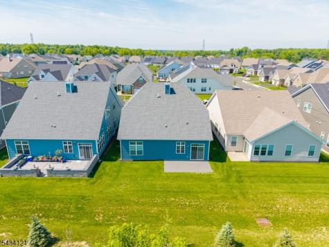 22 Samjan Circle Robbinsville NJ 08520