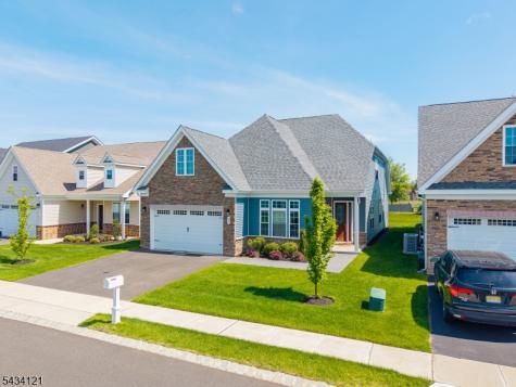 22 Samjan Circle Robbinsville NJ 08520