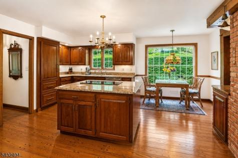 13 Hamden Road Franklin NJ 08822