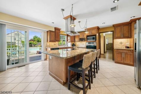 1 Winchester Drive Scotch Plains NJ 07076