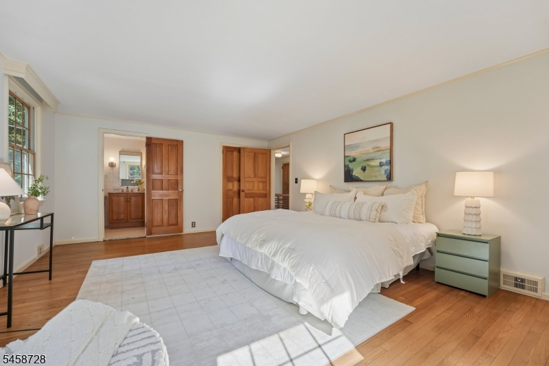 1 Seneca Place Montclair NJ 07043