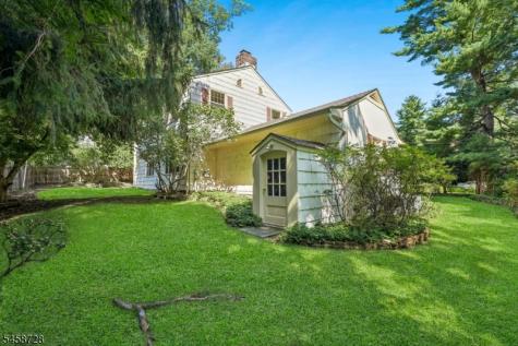 1 Seneca Place Montclair NJ 07043