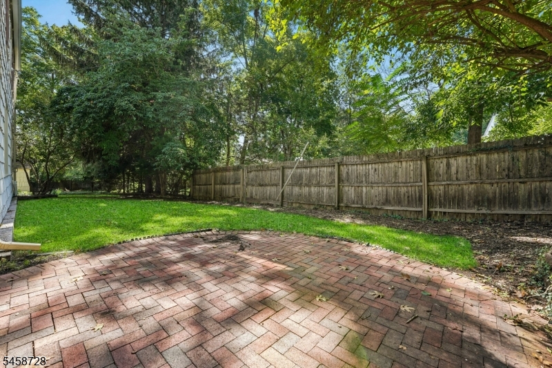 1 Seneca Place Montclair NJ 07043