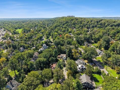 1 Seneca Place Montclair NJ 07043