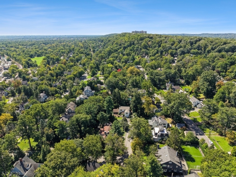 1 Seneca Place Montclair NJ 07043