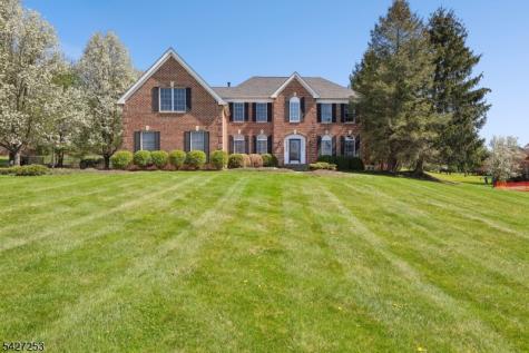 5 Hidden Valley Way Franklin NJ 08802