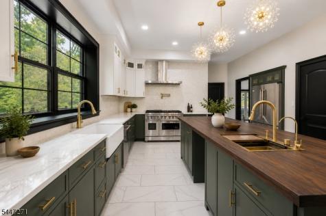 49 Northwood Road Hopatcong NJ 07849
