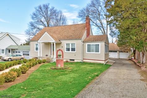 11 Barnida Drive East Hanover NJ 07936