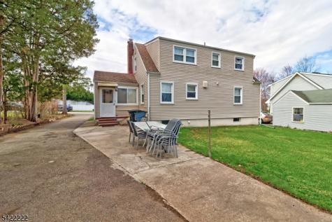 11 Barnida Drive East Hanover NJ 07936