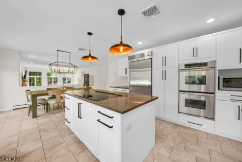 11 Hemlock Lane Kinnelon NJ 07405