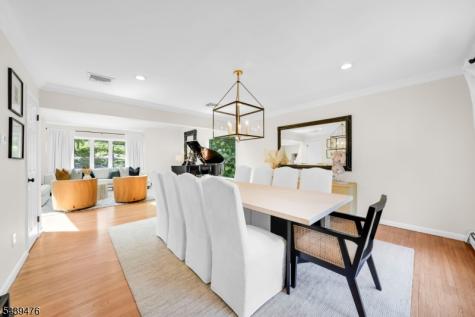 11 Hemlock Lane Kinnelon NJ 07405