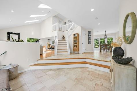 11 Hemlock Lane Kinnelon NJ 07405