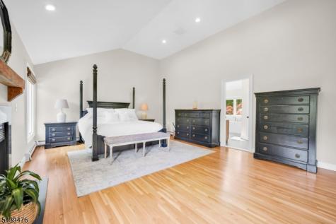 11 Hemlock Lane Kinnelon NJ 07405