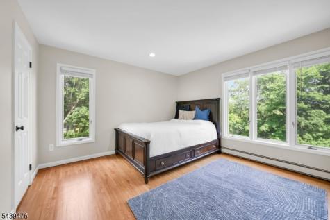 11 Hemlock Lane Kinnelon NJ 07405