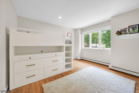 11 Hemlock Lane Kinnelon NJ 07405