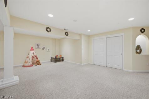 122 Sleepy Hollow Lane Montgomery NJ 08502