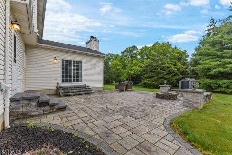 122 Sleepy Hollow Lane Montgomery NJ 08502