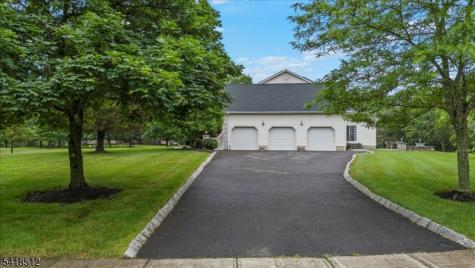 122 Sleepy Hollow Lane Montgomery NJ 08502