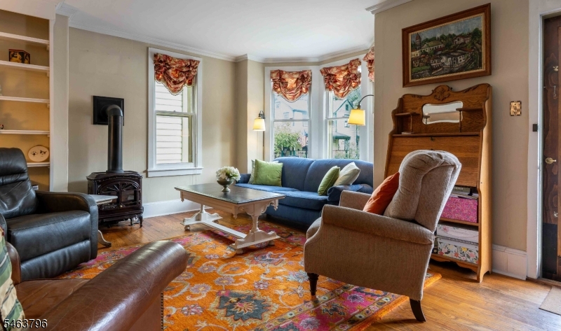 51 Perry Street Lambertville NJ 08530
