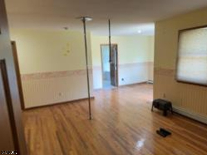16 W Owassa Turnpike Frankford NJ 07860