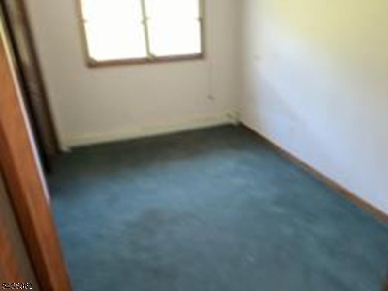 16 W Owassa Turnpike Frankford NJ 07860