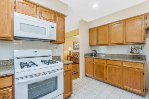 17 Denbigh Drive Franklin NJ 08873