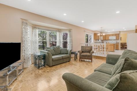 17 Denbigh Drive Franklin NJ 08873