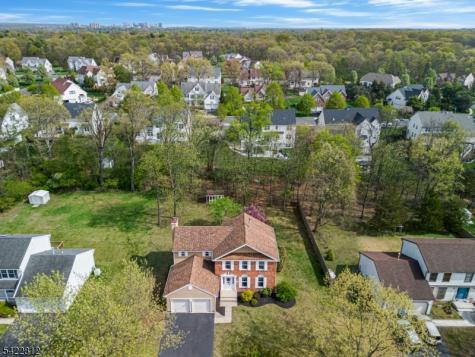 17 Denbigh Drive Franklin NJ 08873