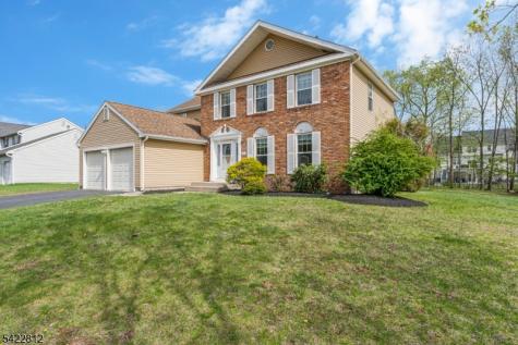 17 Denbigh Drive Franklin NJ 08873